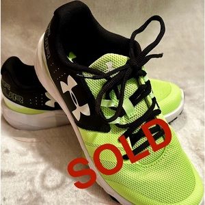 Under Armour Performance Sneakers